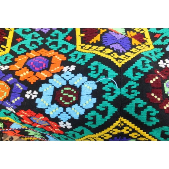 South American Embroidered Throw Blanket Colorful Geometric Native Twin 74 x 56" - Picture 12 of 12